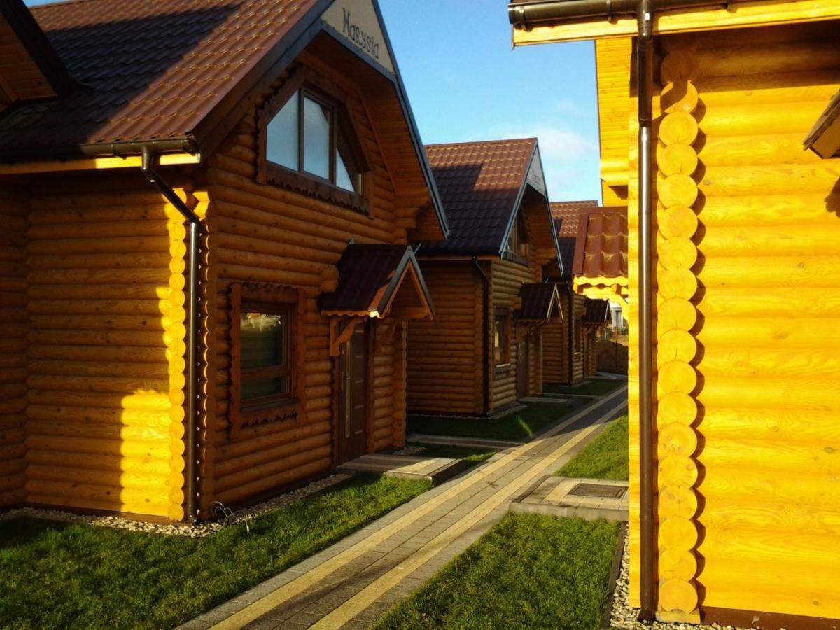 Sosnowe Domki Rewal Exteriör bild